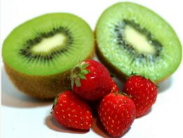 Kiwi Strawberries Cooler